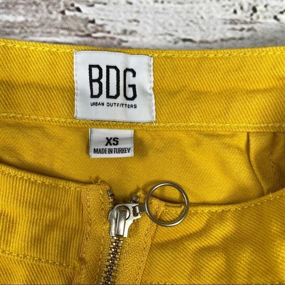 BDG Bright Yellow Front Zipper Skirt Size XS - Picture 6 of 9
